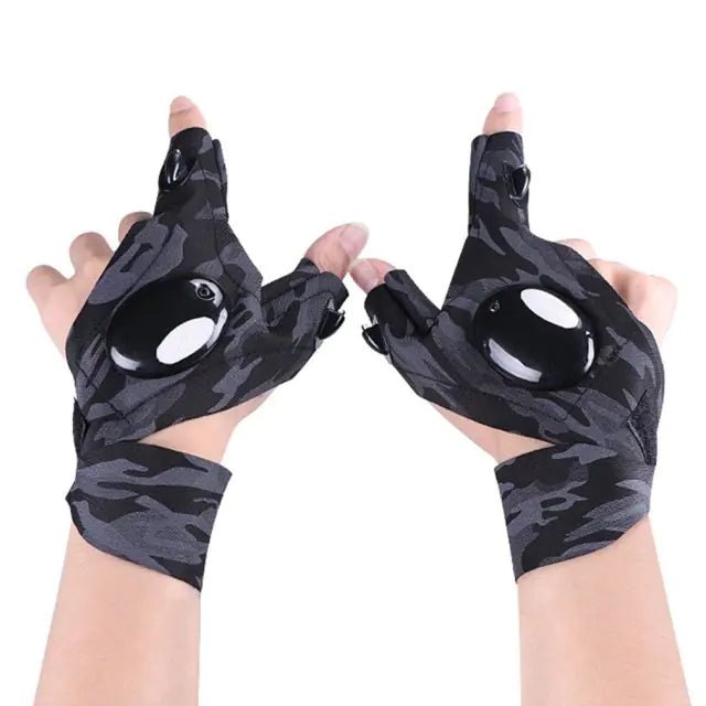Illuminate Your Adventures with Outdoor Fingerless Fishing Gloves - Hands-Free Light for Every Task!